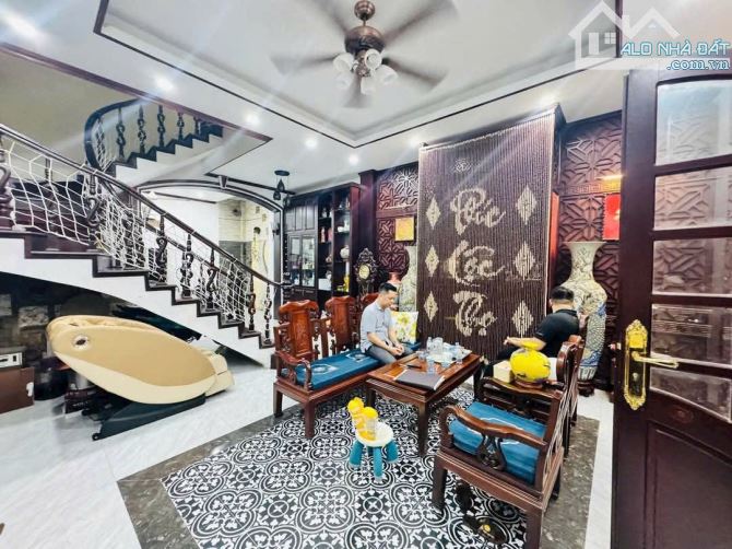 Ô Tô Tránh Diện Tích Khủng mà Chỉ 13 tỷ Tại Trung Tâm Quận 2 Bà Trưng - 3
