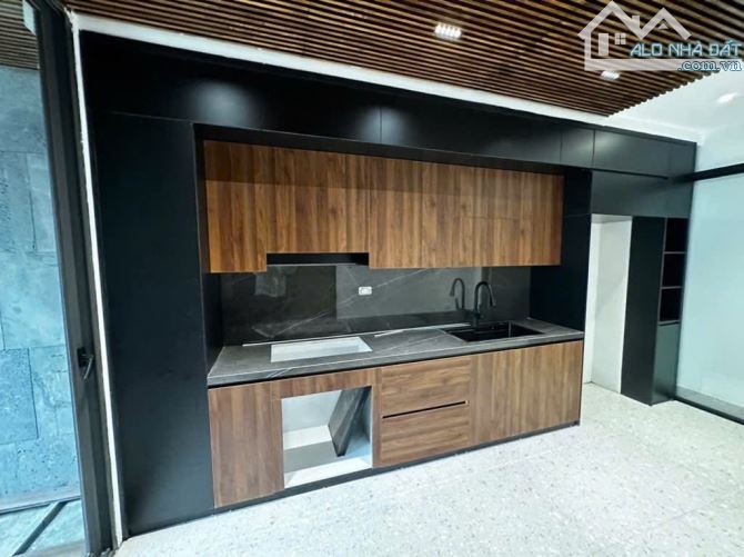 Hiếm có khó tìm - ĐỐNG ĐA – 6 TẦNG – TÂM ĐIỂM TƯƠNG LAI – GIÁ CHỈ 9.5 TỶ - 3