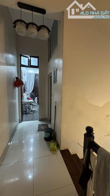 BÁN NHÀ PHỐ LÁNG – 78M² – NGHÁCH THÔNG – ĐẤT VUÔNG – GẦN PHỐ – GIÁ ĐẦU TƯ - 3