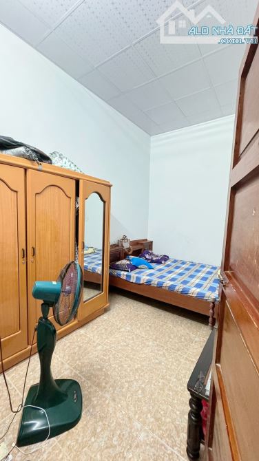 BÁN NHÀ 2 TẦNG MẶT TIỀN ĐƯỜNG PHẠM VĂN ĐỒNG - VĨNH HOÀ NHA TRANG 6TY2 - 3
