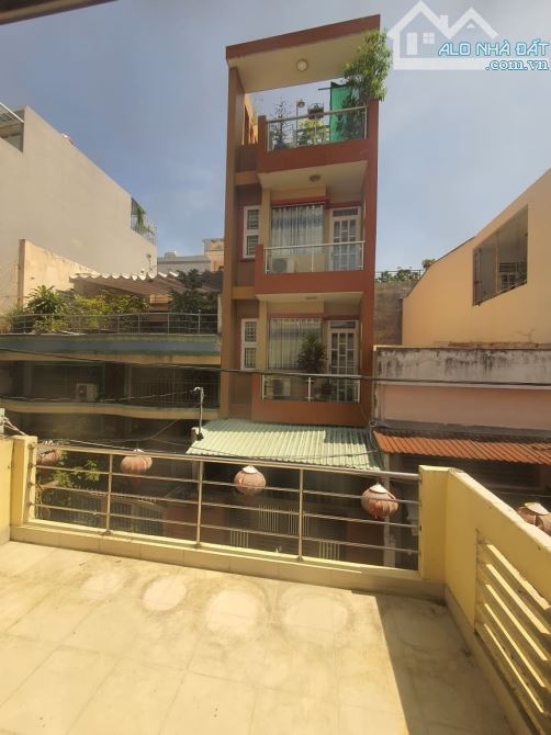 Bán nhà HXT đậu cửa, gần Đầm Sen, trường học, chợ 42m2 giá chỉ 6 tỷ - 3