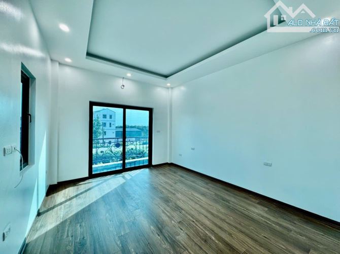 Bán nhà đẹp Biên Giang- Hà Đông 35m giá 3.05ty ( có tl) , cách Quốc Lộ 6 chỉ 500m, ô tô lù - 3