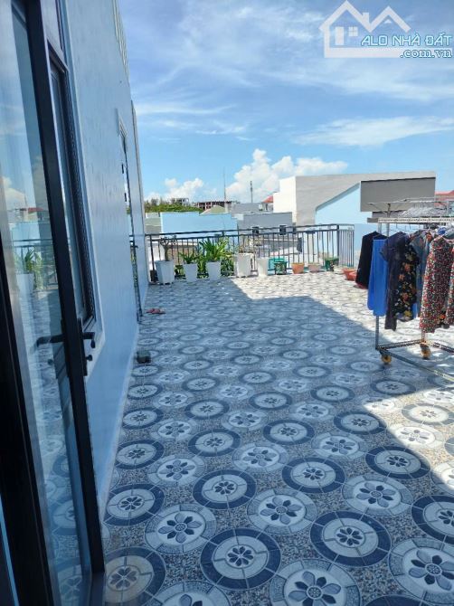 Bán nhà 3 tầng mặt tiền đường Nguyễn Phan Vinh, thị trấn Cần Thạnh, DT 175m2, GIÁ 9.9 TỶ - 3