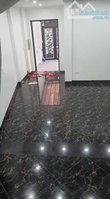 BÁN NHÀ PHỐ KIM GIANG THANH XUÂN 9 TỶ 48M 6 TẦNG THANG MÁY MỚI ĐẸP Ở NGAY - 3
