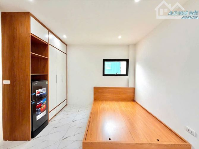 Bán Nhà Mặt Ngõ 97, Cầu Bươu, Đối Diện Viện K - Ô Tô Đỗ Cửa, Kinh Doanh Sầm Uất chỉ 6,7tỷ - 3