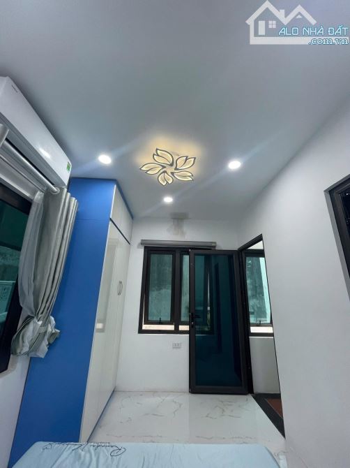 TT Thông tấn xã Bùi Ngọc Dương nhà 5 tầng với 3 NGỦ- FULL NỘI THẤT. Giá 4.82 tỷ. - 3