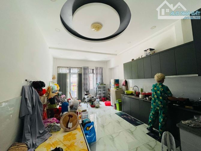 Bán nhà 2 mặt hẻm Nguyễn Thái Sơn P.4 Gò Vấp 70m2 ngang 4.4m giá 7.5 tỷ - 3