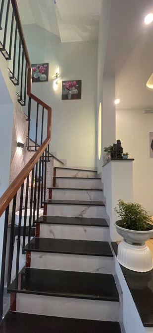 BÁN NHÀ 3 TẦNG FULL NỘI THẤT- HOÁ SƠN 2 - 5TỶ650TR, TRUNG TÂM HẢI CHÂU, ĐÀ NẴNG - 3