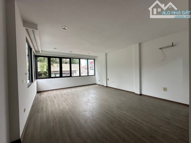 MẶT NGÕ KIM MÃ - 30M RA MẶT PHỐ - BUILDING 7 TẦNG THANG MÁY - GIÁ 20 TỶ - 3