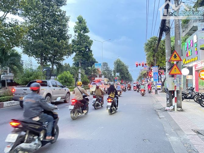 Bán lộ đất diện tích gần 1000m2 mặt tiền Đồng Khởi Biên Hòa, giá 55 tỷ. - 3