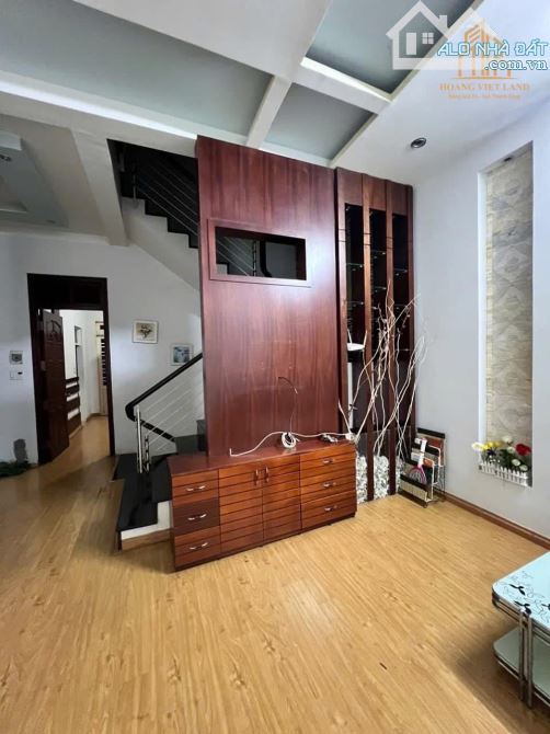 CẦN BÁN CĂN NHÀ MẶT TIỀN KINH DOANH VIP 1 TRỆT 2 LẦU ĐƯỜNG NGÔ GIA TỰ - 6x18m - TÂY NAM - 3