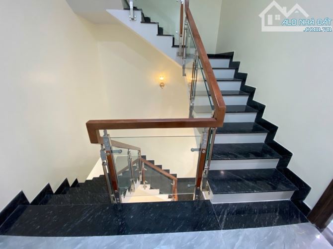 SIÊU PHẨM NHÀ 1/ SÁT MT HƯƠNG LỘ 3 68M2 NGANG 4X17 .BÌNH TÂN . - 3