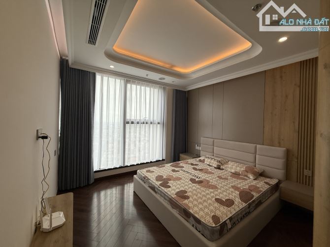 Cho thuê căn 3.5 phòng ngủ full đồ Diamond Crown Doji giá 23 triệu bao phí quản lý. - 3