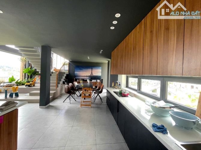 VILLA KHE SANH VIEW CỰC ĐẸP CON ĐƯỜNG ĐẦY HÒA MAI ANH ĐÀO - 3