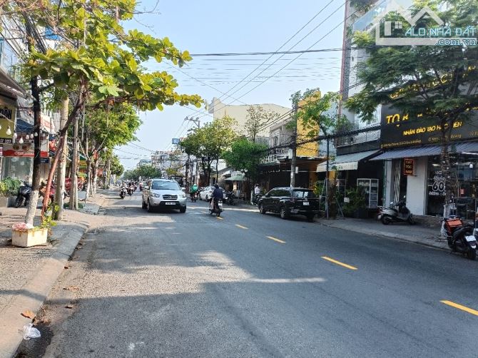 3 LÔ ĐẤT MẶT TIỀN NÚI THÀNH - 202M2, NGANG 12M - VỊ TRÍ CỰC ĐẮC ĐỊA - KINH DOANH ĐỈNH CAO - 3