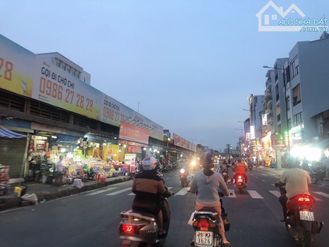 Mặt tiền HIẾM NHÀ BÁN ngang 7.1m khu VIP Nguyễn Văn Nghi 210m2 3 tầng sát ĐHCN 39.5 tỷ - 3