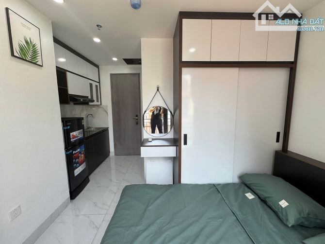 Cho Thuê CCMN Ngõ 82 Kim Mã  Ba Đình 30m2 Studio Ban Công Cửa Sổ Thang Máy Gần Chợ - 3