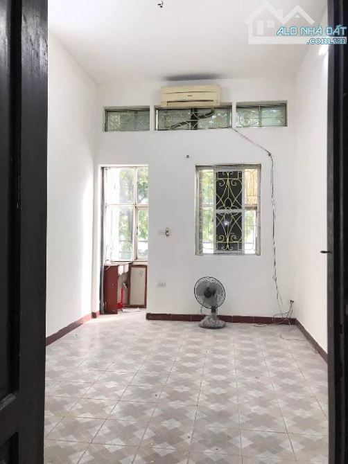 MẶT PHỐ KINH DOANH, Nguyễn Văn Linh Long Biên 5.4 tỷ - 3