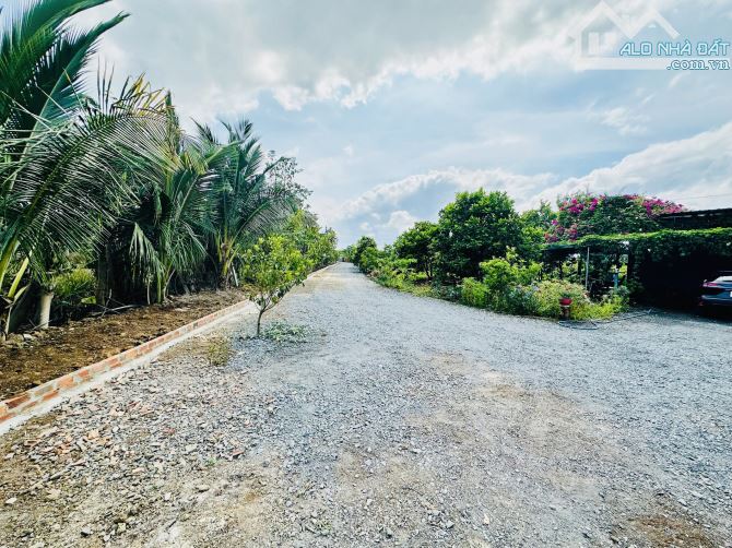 Bán 11500m2 Đất Nhà Vườn Gần Thành Phố Long Khánh-Nhà Vườn Nghỉ Dưỡng-Có Sẳn Nhà Và Vườn - 3