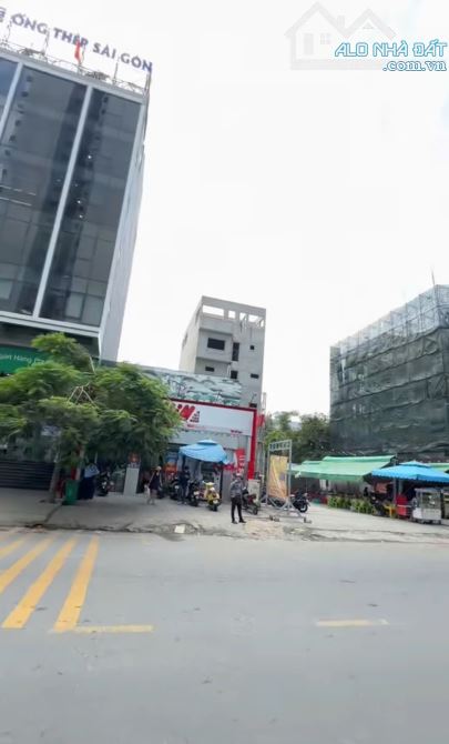 Bán đất 27 Tạ Hiện, 66 tỷ, 200m2, pháp lý đầy đủ, mặt tiền 25m - 3