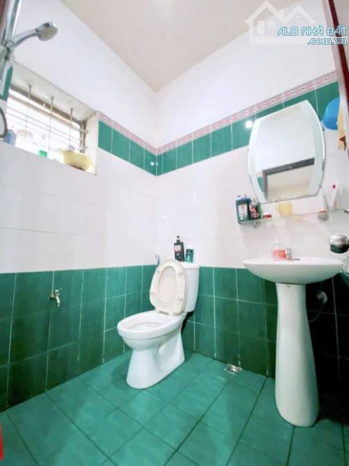 VỀ QUÊ BÁN NHÀ Đ.VÕ VĂN NGÂN TĐ 1T1L/2TỶ730TRTR 61M2 HẼM XE HƠI - 4