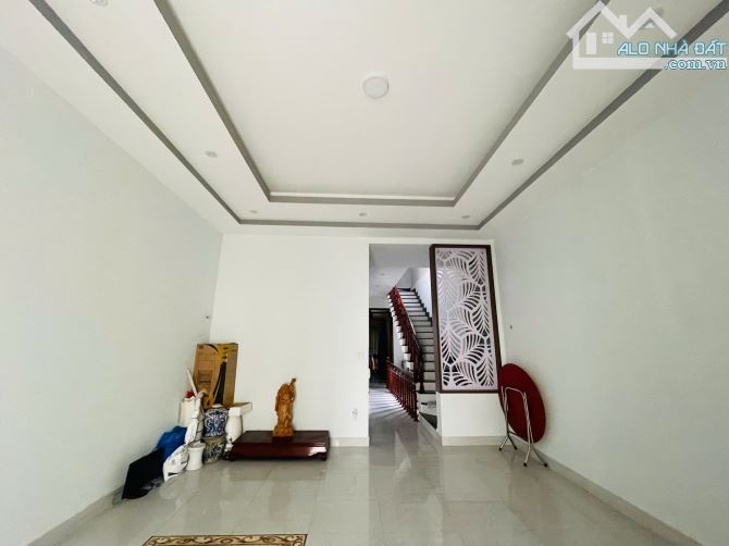 Nhà 3 tầng kiệt ô tô Trường Chinh giá chỉ 5,3 tỷ - 4