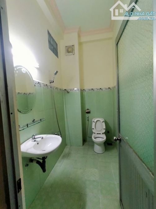 NHÀ 1TRỆT 3LẦU KDC SẦM UẤT NGAY HOÀNG DIỆU 2 4X24M 6P - 4
