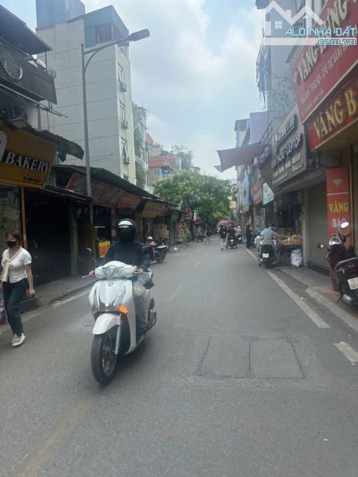 Bán nhà  siêu vip phố Dương Quảng Hàm ô tô vào nhà , trung tâm quận cầu giấy , Hà Nội - 4