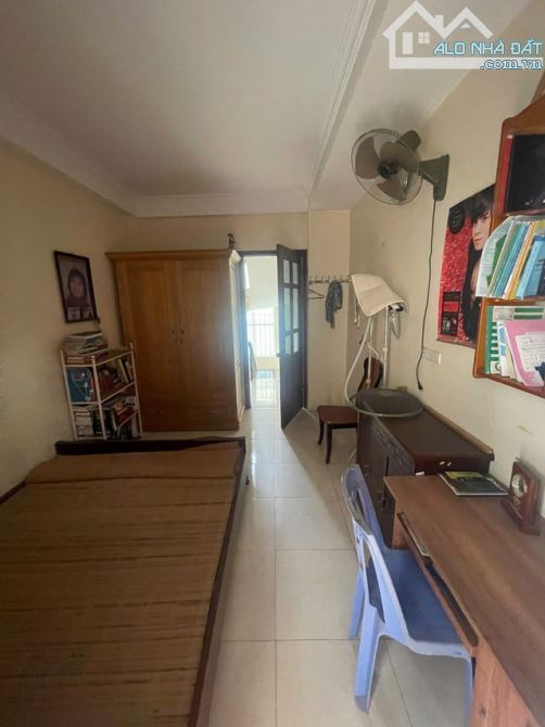 BÁN GẤP SIÊU PHẨM NGÕ Ô TÔ,68M2,3 TẦNG  LA NỘI HÀ ĐÔNG GIÁ HƠN 8 TỶ - 4