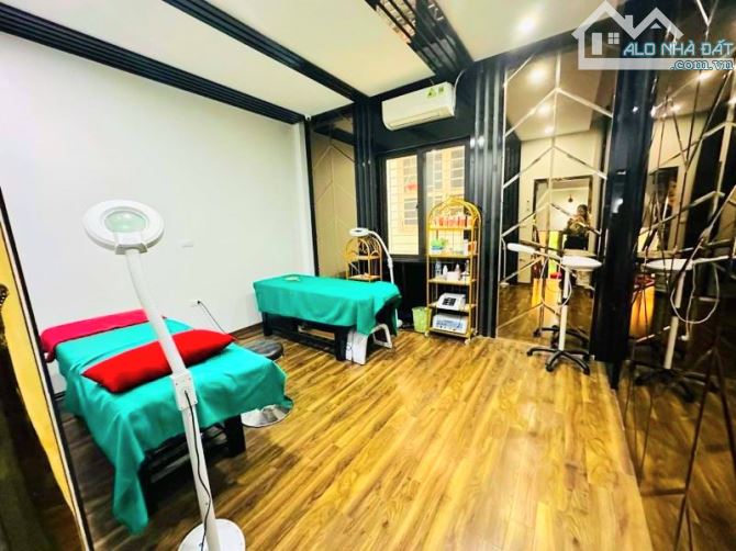 NGUYỄN CHÍ THANH - LÁNG HẠ - ĐỐNG ĐA - 45M2 - PHÂN LÔ Ô TÔ TRÁNH - HAI THOÁNG - CHỈ 18 TỶ - 4