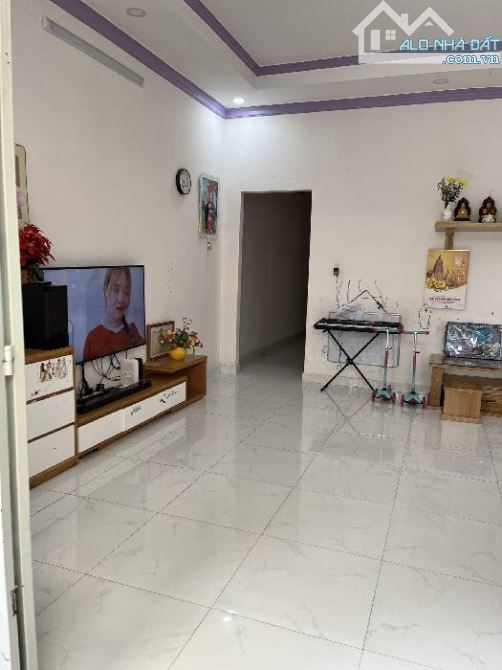Bán gấp Nhà riêng tại Đỗ Xuân Hợp, 6,8 tỷ, 106m2, 2PN, 2WC, 2 tầng,Hiếm!!! - 4