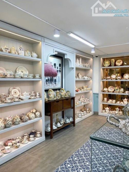 SIÊU PHẨM NGHI TÀM 100M2, MẶT TIỀN 9M, 5 TẦNG ĐẲNG CẤP, SÁT HỒ TÂY, GIÁ 33 TỶ CÓ GARA ÔTÔ - 4