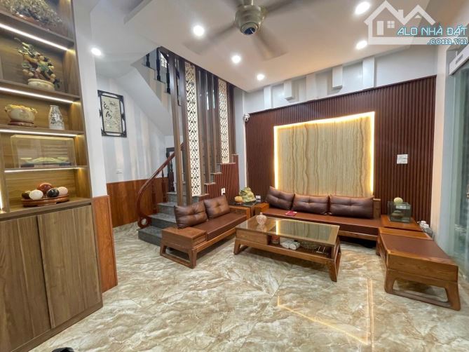 Ô TÔ TẢI ĐỖ CỬA - THANH XUÂN  - THANG MÁY - NHÀ ĐẸP FULL NỘI THẤT - KINH DOANH - 4