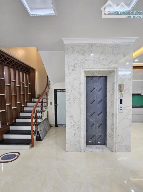 🏡BÁN GẤP SIÊU PHẨM PHỐ LÊ LAI 5T, MỚI KÍNH KOONG, THANG MÁY, OTO, Ở NGAY: Giá chào 11,5 t - 4