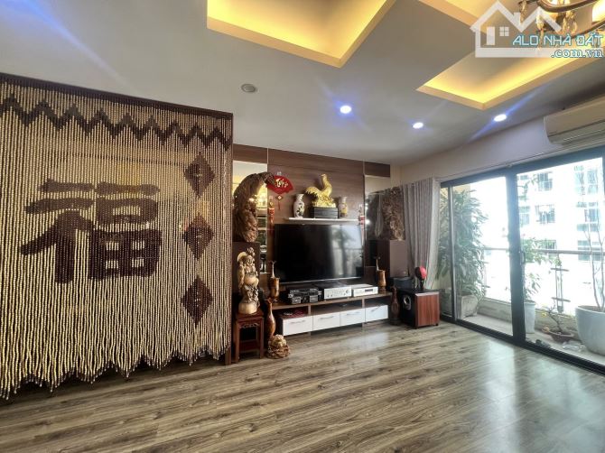 Tôi Bán Nhà Phố KIM MÃ ĐỘI CẤN Ba Đình 5T Nhà Đẹp Ô Tô Ngủ Trong Nhà Kinh Doanh Sầm Uất. - 4
