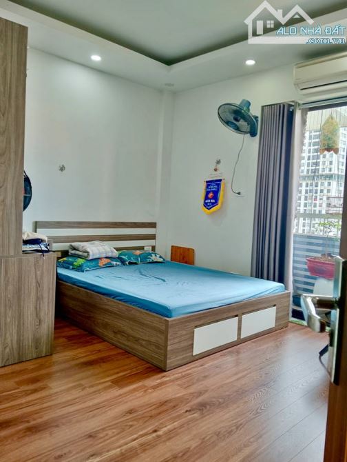 Bán căn hộ chung cư N02N03 84 Chùa Láng, Đống Đa, 3 ngủ chỉ 7,35 tỷ - 4