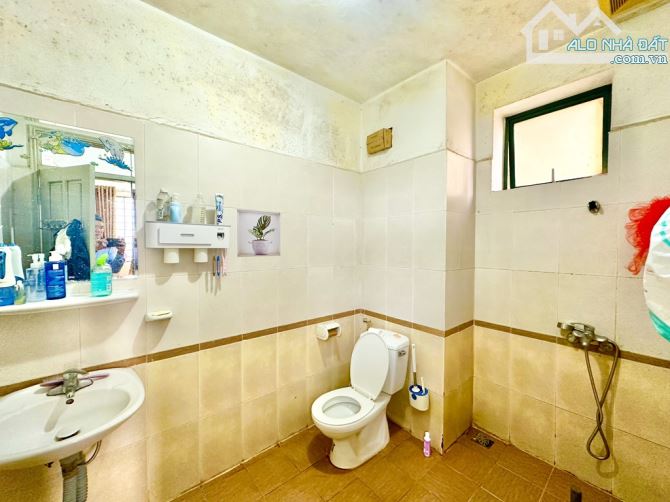 Bán căn 3 ngủ 125m2, full nội thất đẹp tại khu đô thị Resco Phạm Văn Đồng, sổ giao ngay - 4