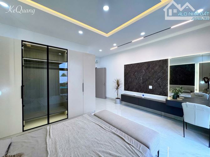 Bán Gấp Nhà Đẹp 2 Tỷ 500 – 4PN, 240m² – Hẻm Ô Tô – Gần Trung Tâm Thủ Dầu Một - 4