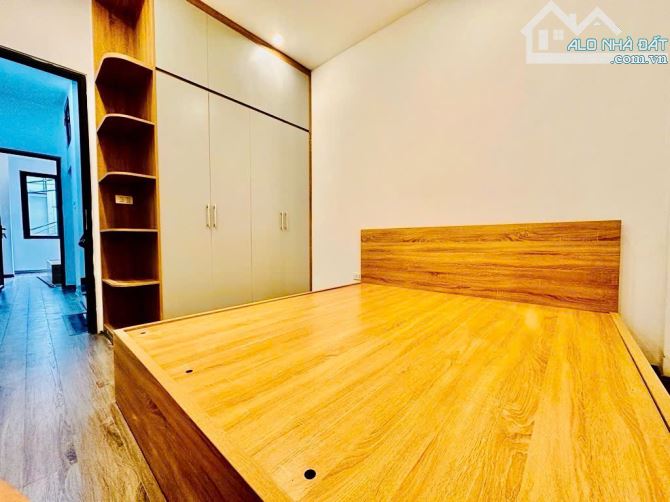 BÁN NHÀ GỐC ĐỀ – HAI BÀ TRƯNG – 32M – 6,18 TỶ - Vị trí đẹp – Ngõ thông – Ở ngay - Nội thất - 4