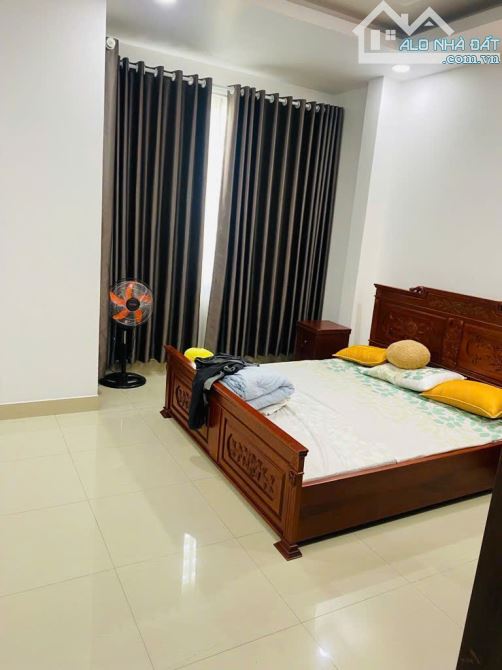 BÁN NHÀ GÒ VẤP HXH – GẦN CHUNG CƯ DREAM HOME – 95M² (NGANG HƠN 5M) – 3 TẦNG – GIÁ 8 TỶ - 4