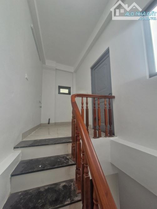 NHÀ ĐẸP HÀ ĐÔNG – Ô TÔ ĐỖ GẦN 5M – 5 TẦNG - MỚI XÂY – NHỈNH 5,7 TỶ - 4
