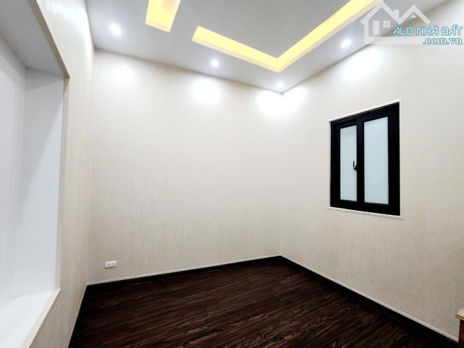 Nhà Phố Kim Nguu Ngõ To Nông Ba Gác Đỗ Cửa Sân Để Xe Riêng - 4