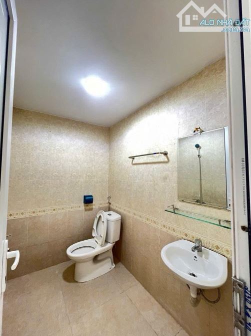 Chính chủ cần bán nhà mới Mỹ Đình. 60M2, Lô góc , ngõ thông, tiện KD - 4