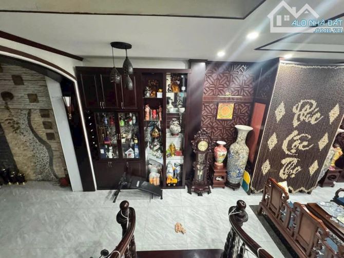 Ô Tô Tránh Diện Tích Khủng mà Chỉ 13 tỷ Tại Trung Tâm Quận 2 Bà Trưng - 4