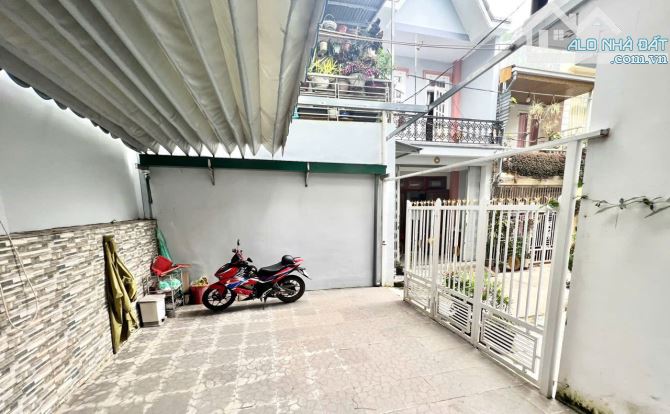 NHÀ ĐỊNH CƯ ĐƯỜNG Ô TÔ PHAN CHU TRINH 74M 3 TẦNG GIÁ 6.1 TỶ - 4