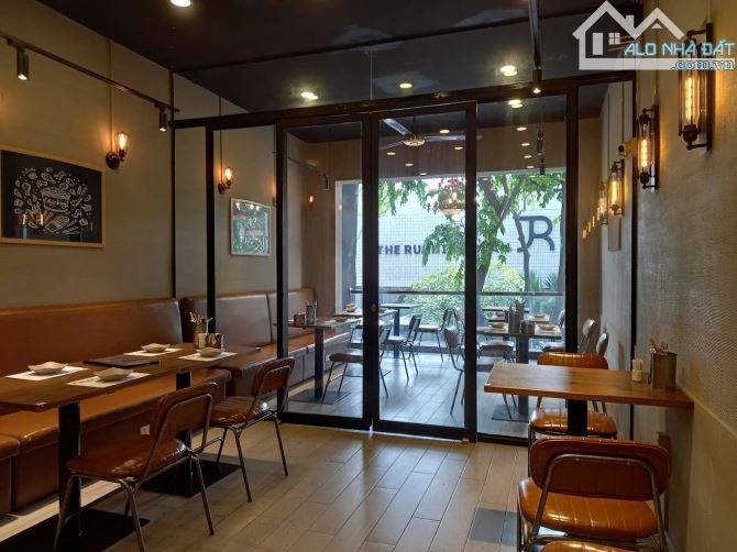 CHO THUÊ NGUYÊN CĂN 4 LẦU - HỒ TÙNG MẬU Q1 - 4