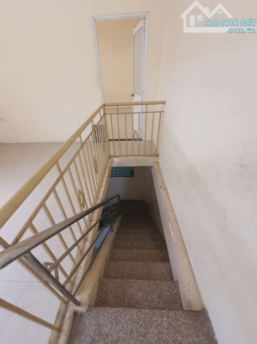 Bán nhà HXT đậu cửa, gần Đầm Sen, trường học, chợ 42m2 giá chỉ 6 tỷ - 4