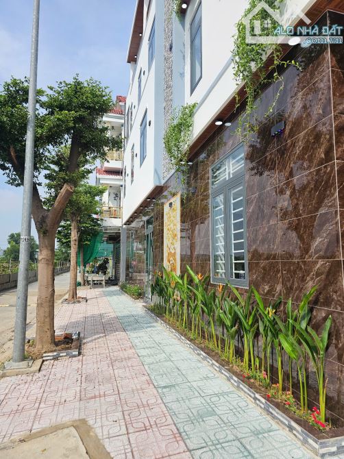 Bán căn góc 1T2L 4.6x20.5m hoàn công, đường N1 KDC Phú Huy p.Bình Chuẩn, ful nội thất - 4