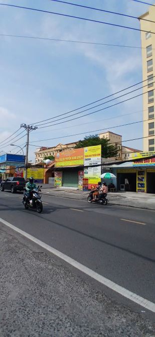BÁN NHÀ 95M2, HẺM Ô TÔ NGAY ĐẠI HỌC VĂN HÓA,  PHƯỚC LONG B QUẬN 9. NHỈN NHẸ 6 TỶ - 4