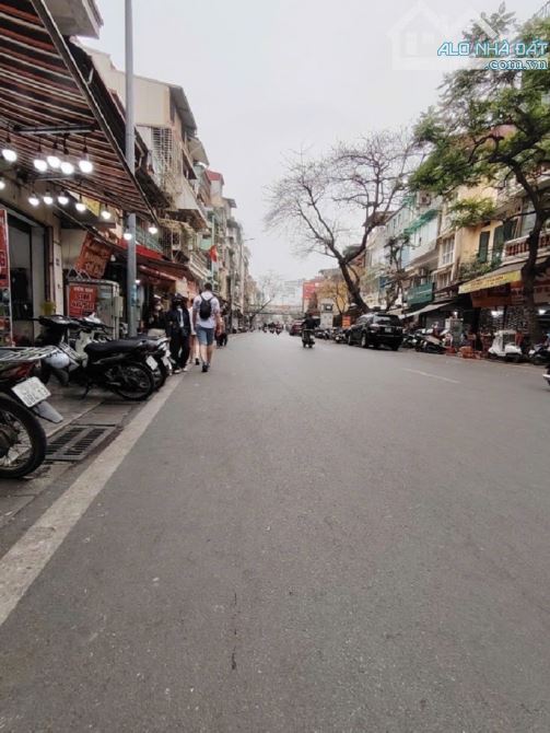 Phố Cổ Siêu Vip/ 143.5 Tỷ/ 156 M2 /5.2 M tiền/ Hàng Giấy. Hoàn Kiếm - 4